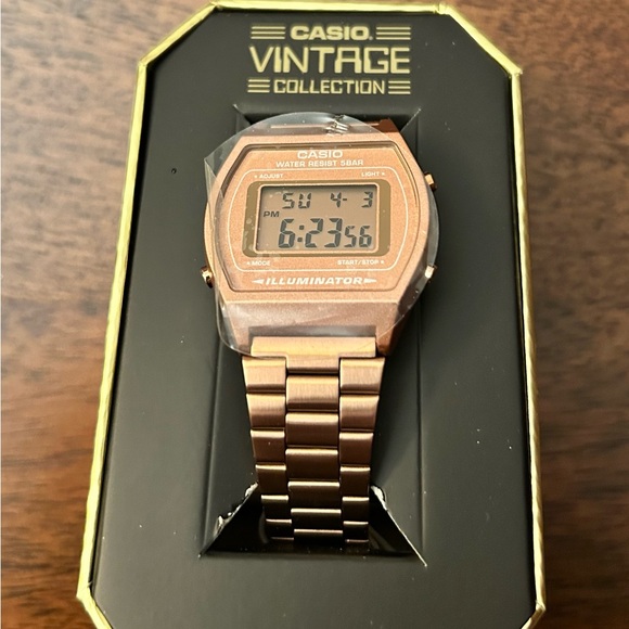 Casio Copper Digital Smartwatch - Picture 3 of 3